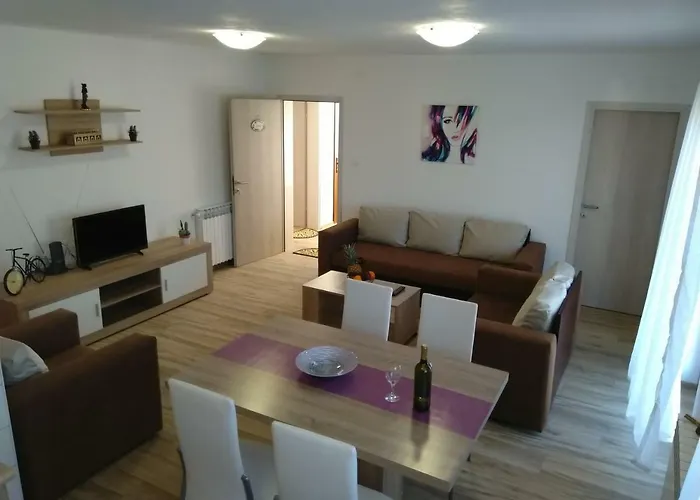 Apartmani Sara I Marta